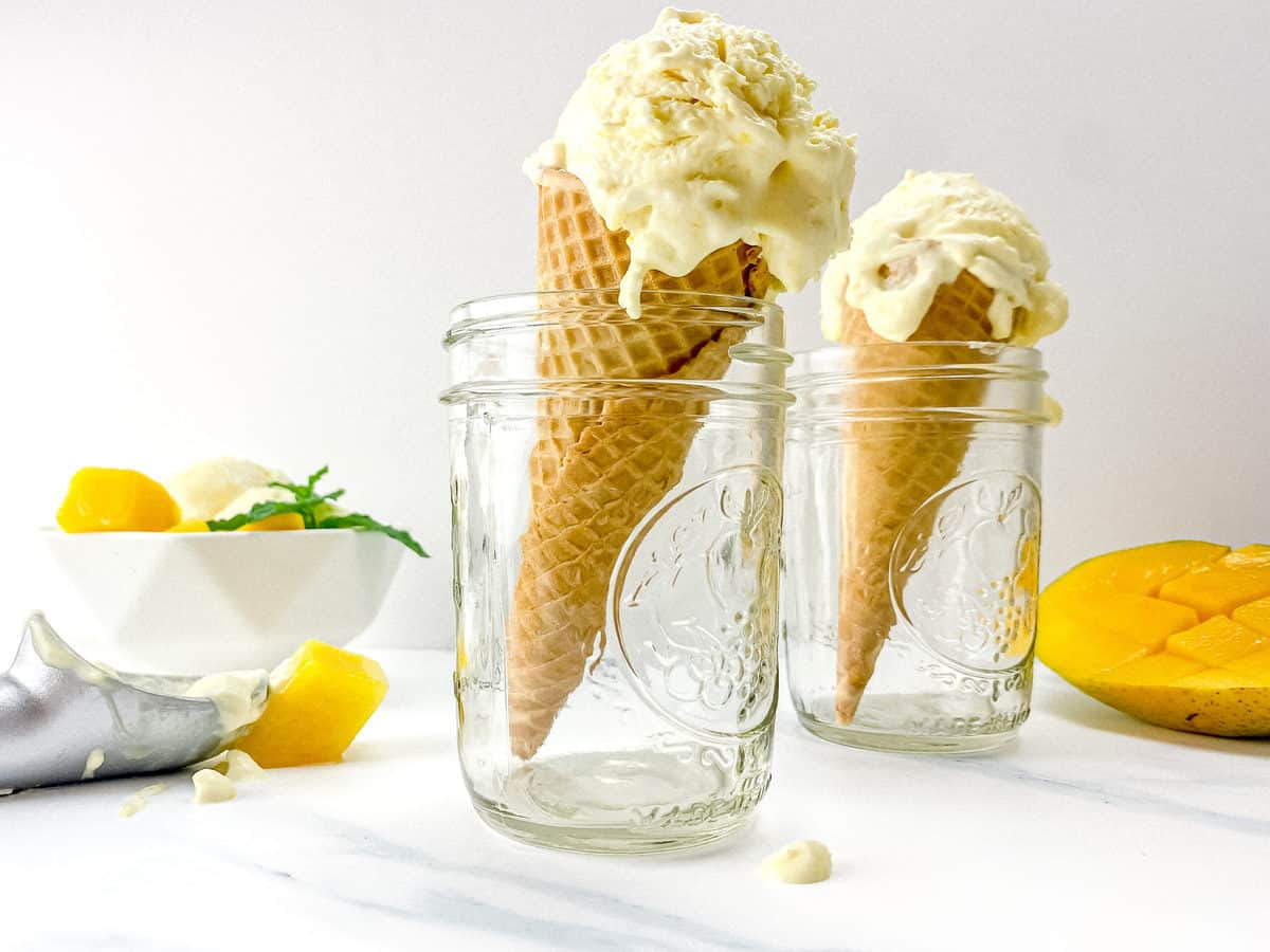 no-churn mango ice cream _0151